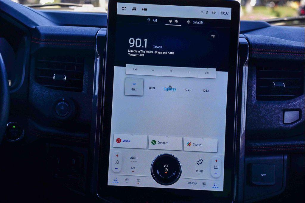 used 2023 Ford Expedition car, priced at $49,995