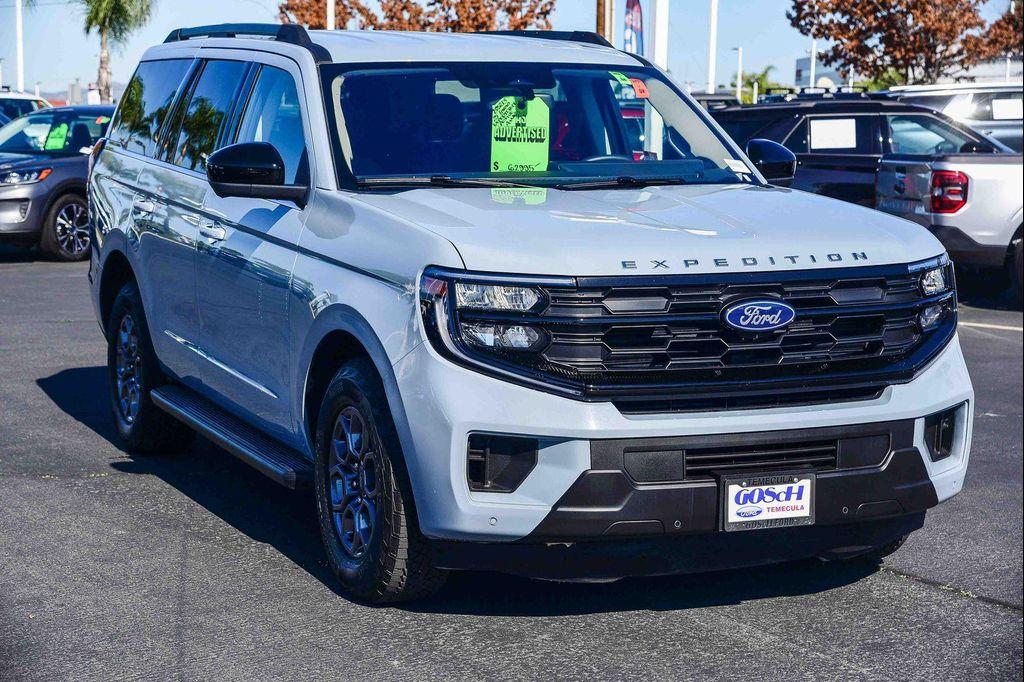 used 2025 Ford Expedition car, priced at $61,450