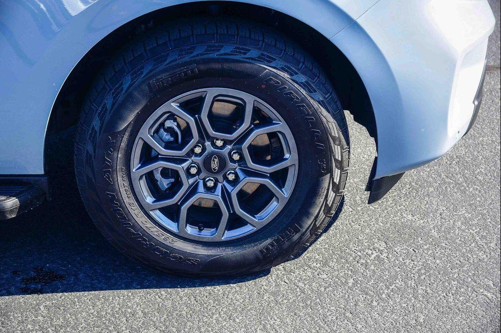 used 2025 Ford Expedition car, priced at $61,450