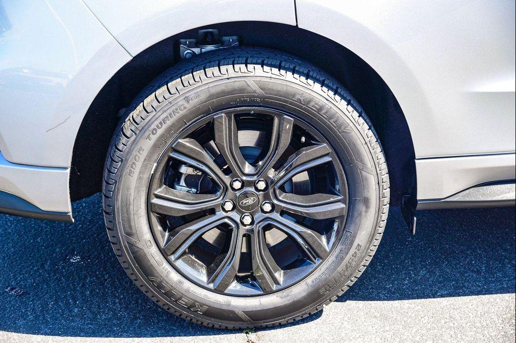 used 2023 Ford Edge car, priced at $21,991