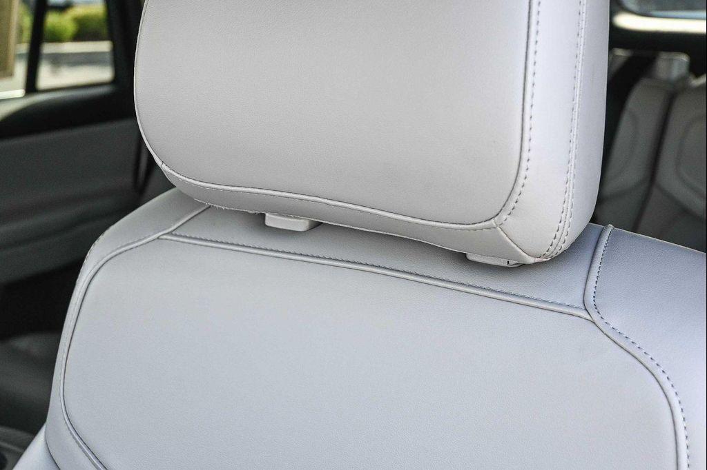 used 2025 Ford Expedition Max car, priced at $63,999