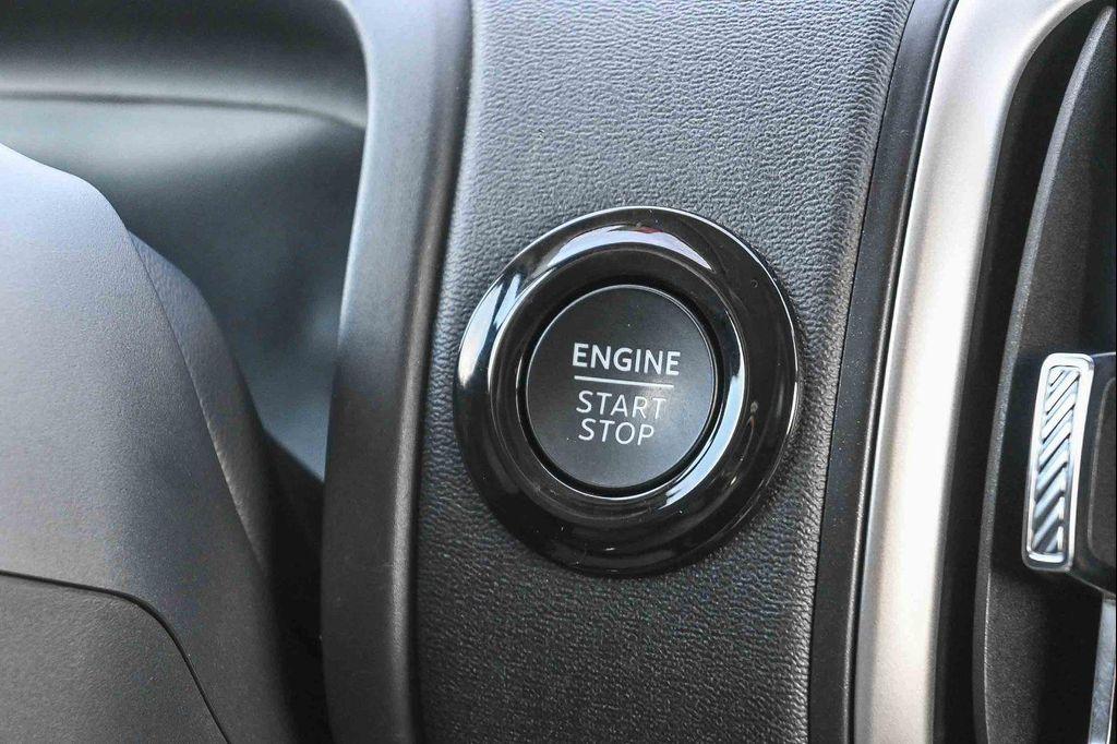 used 2025 Ford Expedition Max car, priced at $63,999