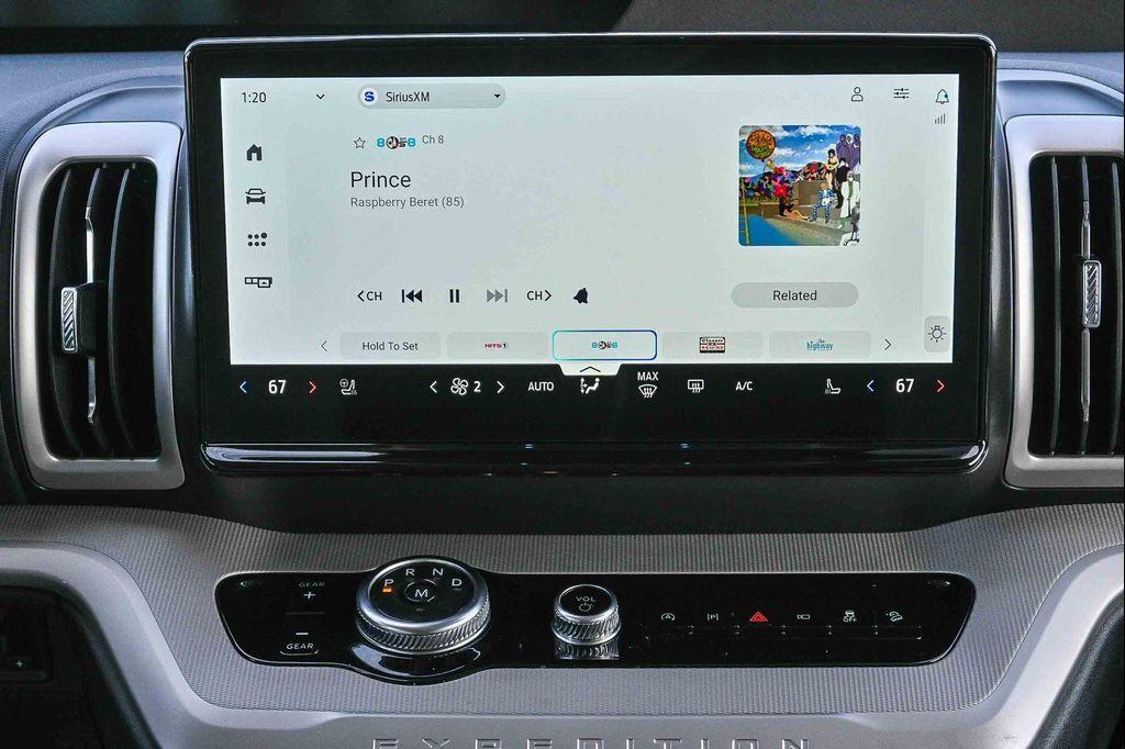 used 2025 Ford Expedition Max car, priced at $63,999