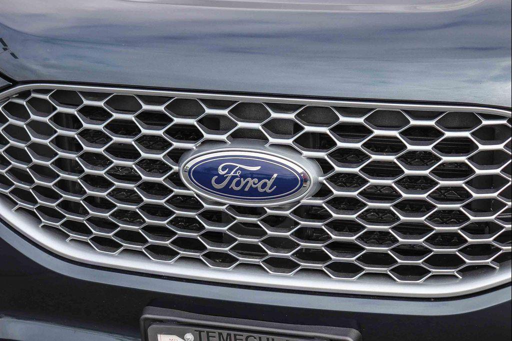 used 2023 Ford Edge car, priced at $23,180