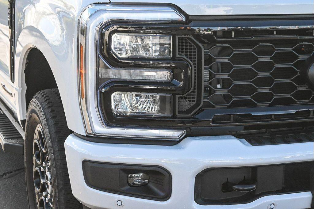 new 2025 Ford F-250 car, priced at $89,205