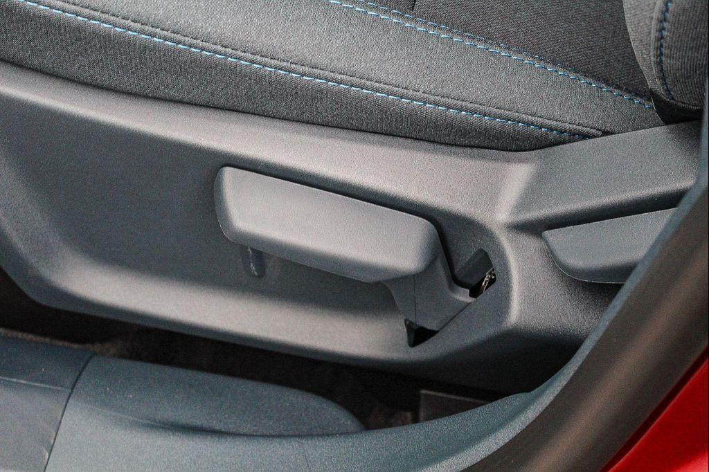 new 2025 Ford Maverick car, priced at $30,376