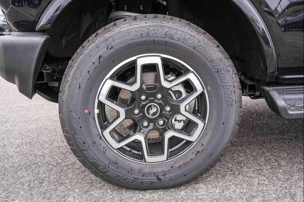 new 2025 Ford Bronco car, priced at $52,550