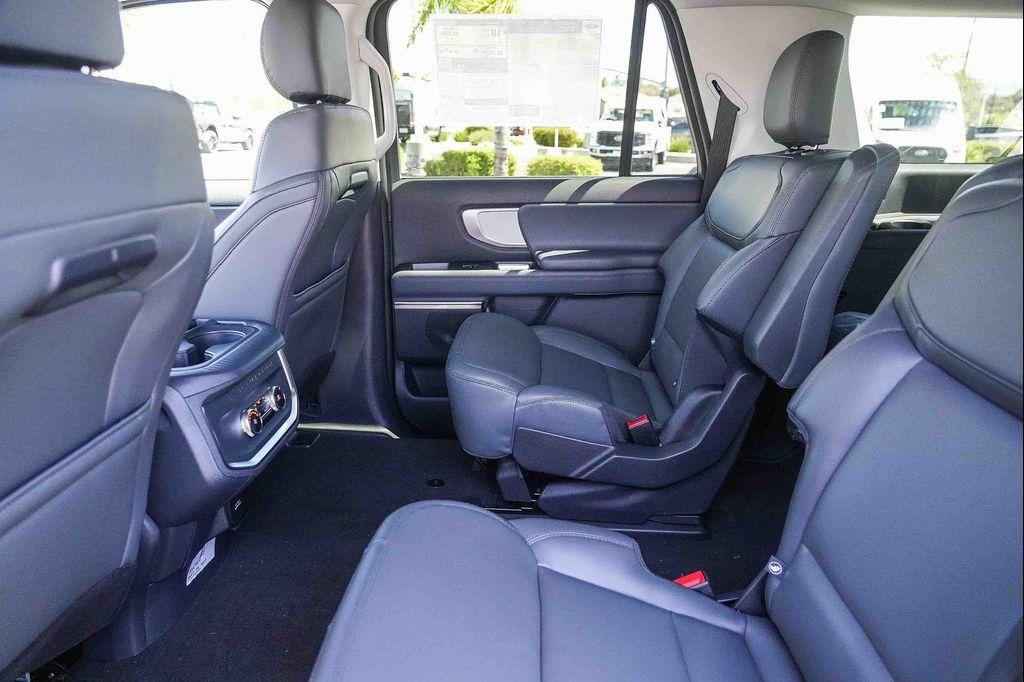 new 2026 Ford Expedition Max car, priced at $78,540