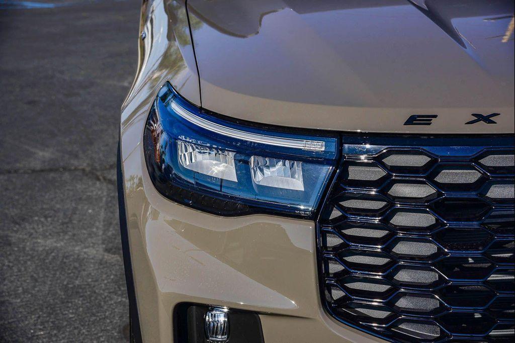 new 2026 Ford Explorer car, priced at $51,595