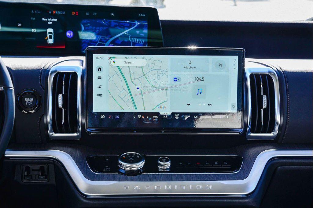 new 2025 Ford Expedition car, priced at $89,740