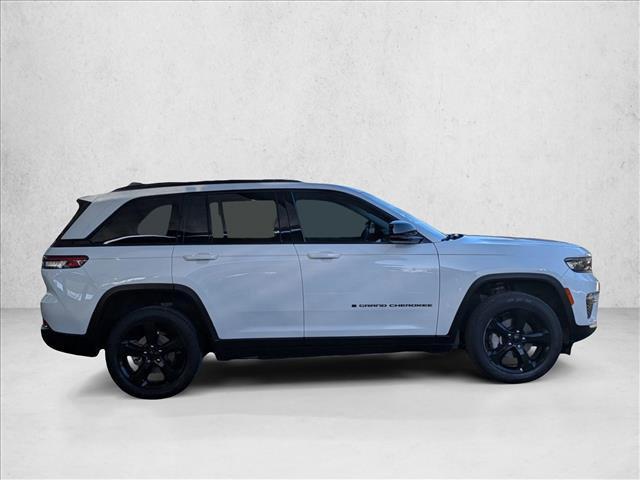 used 2023 Jeep Grand Cherokee car, priced at $29,000