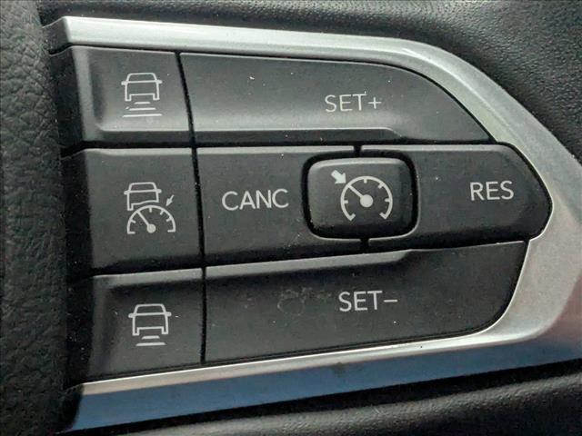 used 2022 Jeep Compass car, priced at $21,400