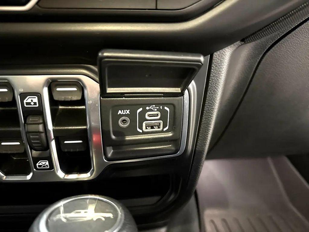 used 2022 Jeep Gladiator car, priced at $29,900