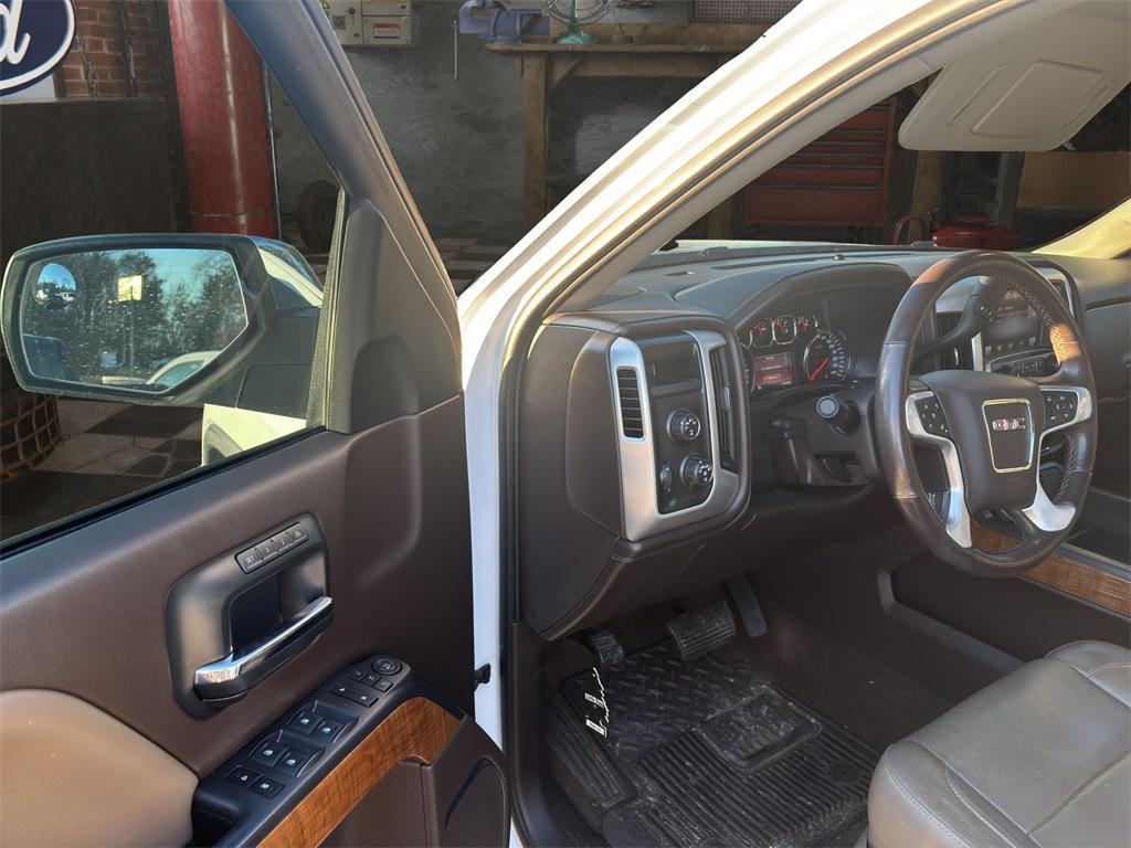 used 2014 GMC Sierra 1500 car, priced at $21,999