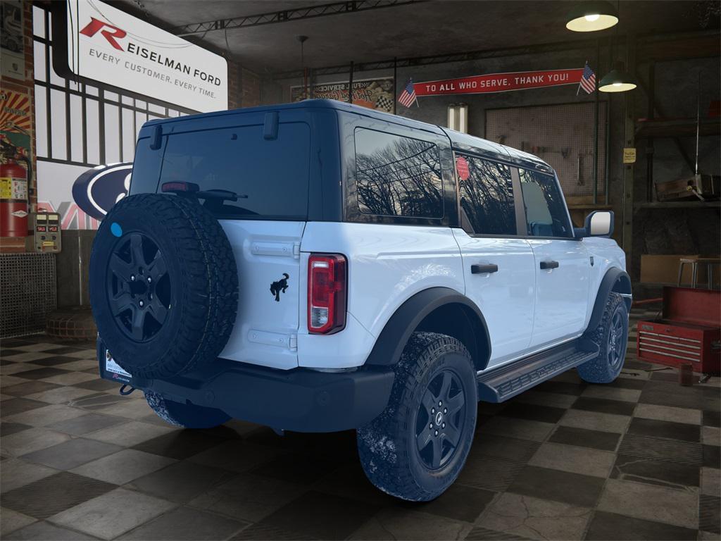 new 2025 Ford Bronco car, priced at $45,639