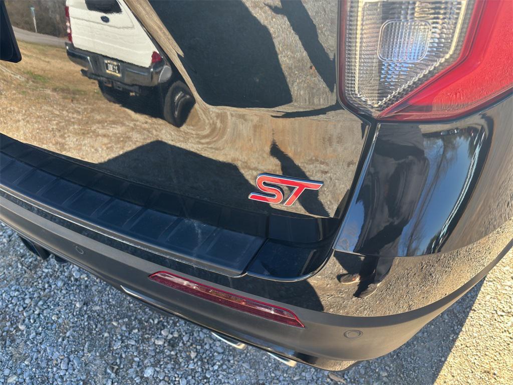 used 2024 Ford Explorer car, priced at $46,053