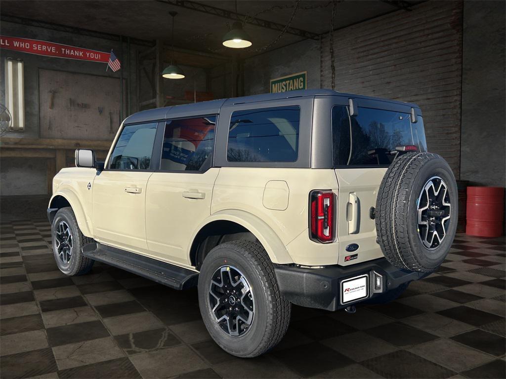 new 2025 Ford Bronco car, priced at $49,214