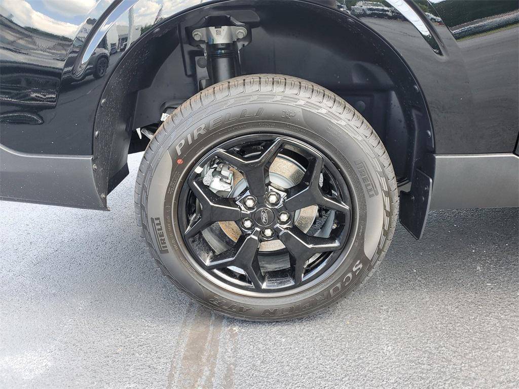 new 2025 Ford Maverick car, priced at $33,833