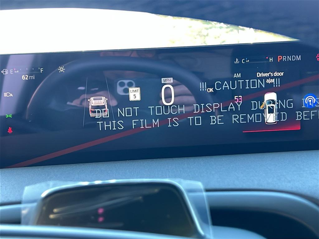 new 2025 Ford Expedition car, priced at $71,021