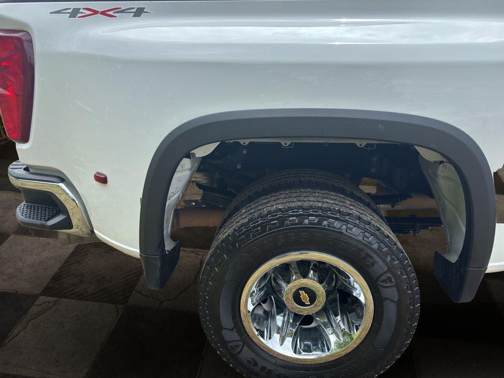 used 2024 Chevrolet Silverado 3500 car, priced at $58,040