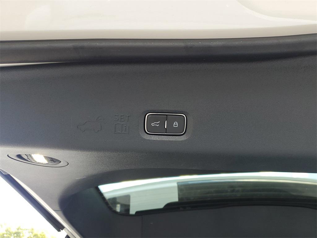 new 2025 Ford Expedition car, priced at $78,221