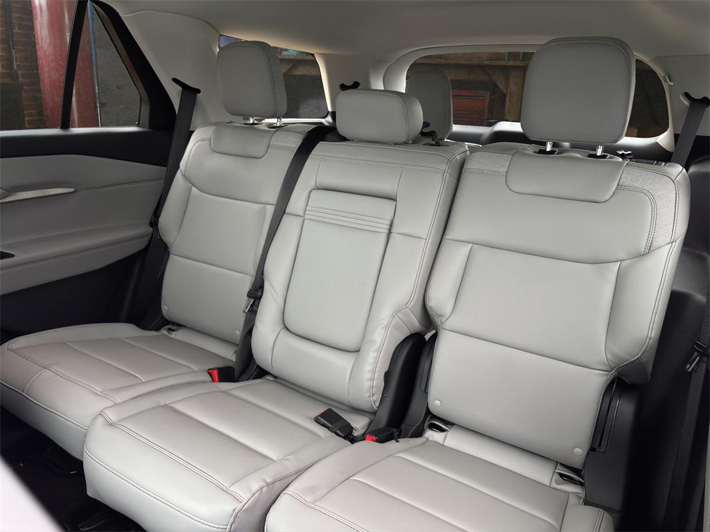 new 2026 Ford Explorer car, priced at $39,965