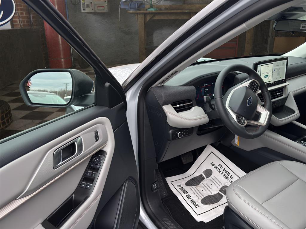 new 2026 Ford Explorer car, priced at $39,965