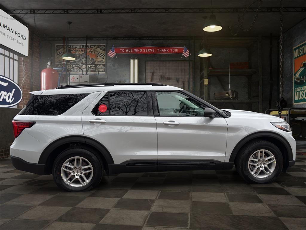 new 2026 Ford Explorer car, priced at $39,965