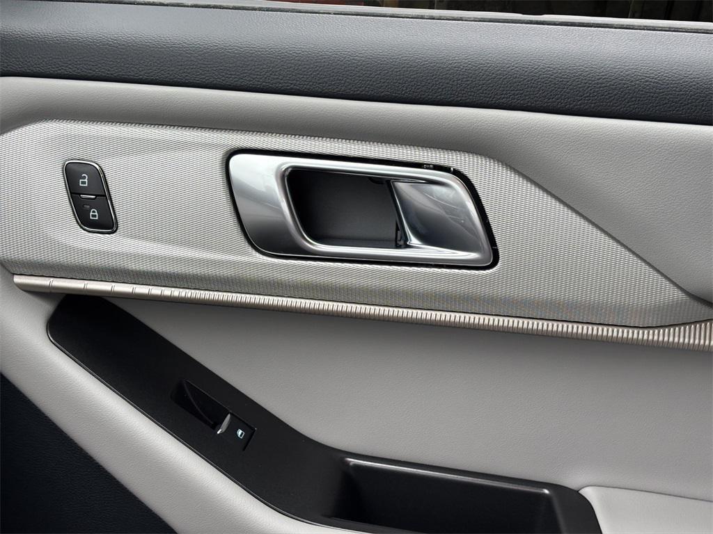 new 2026 Ford Explorer car, priced at $39,965