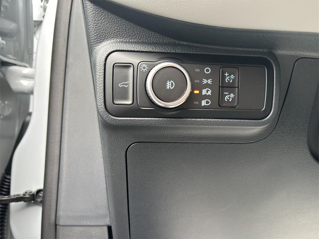 new 2026 Ford Explorer car, priced at $39,965