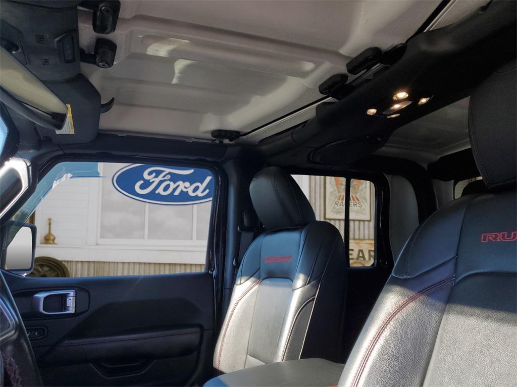 used 2023 Jeep Gladiator car, priced at $33,061