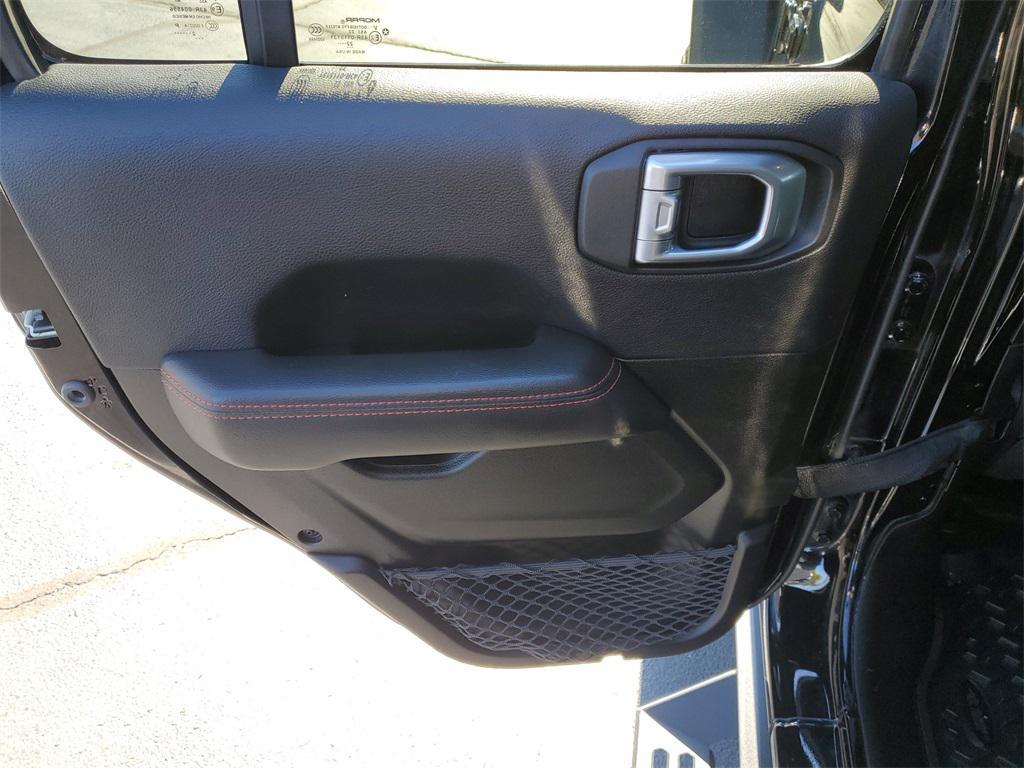 used 2023 Jeep Gladiator car, priced at $33,061