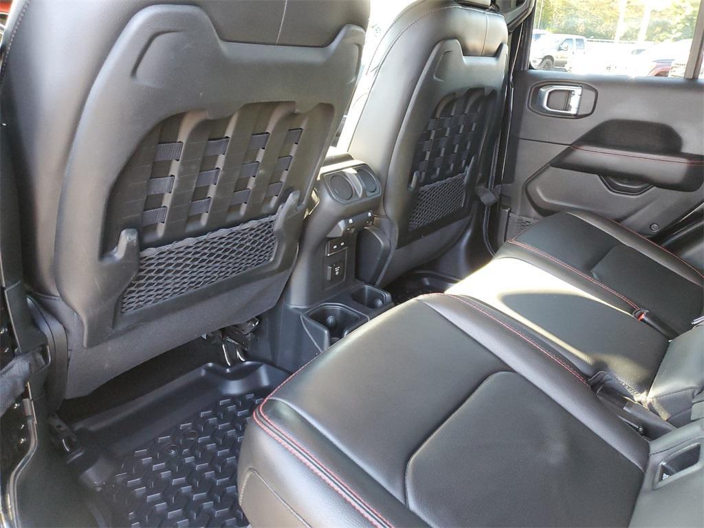 used 2023 Jeep Gladiator car, priced at $33,061