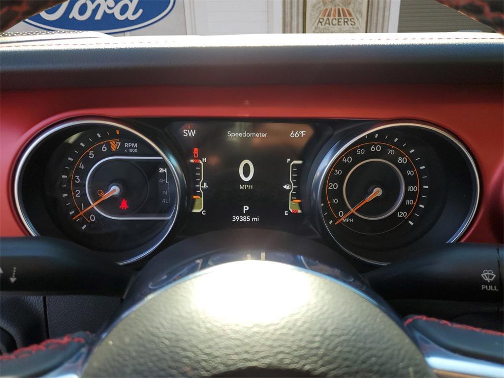 used 2023 Jeep Gladiator car, priced at $33,061