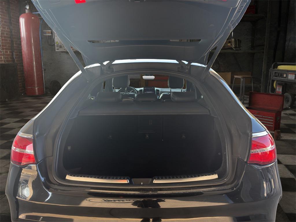 used 2019 Mercedes-Benz AMG GLE 43 car, priced at $34,554