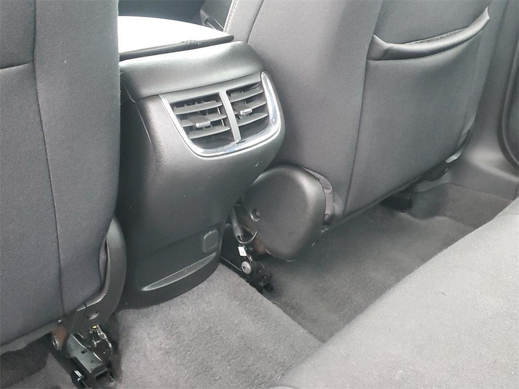 used 2024 Chevrolet Malibu car, priced at $22,086