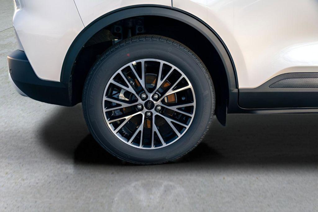 used 2024 Ford Escape PHEV car, priced at $29,500