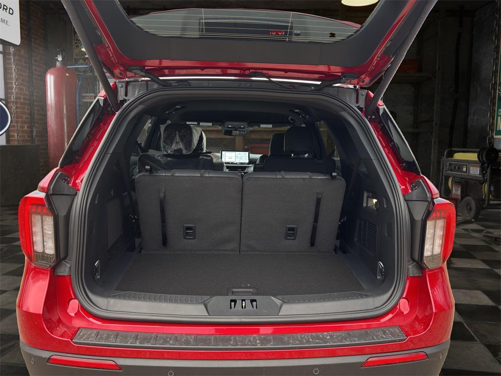 new 2026 Ford Explorer car, priced at $48,185