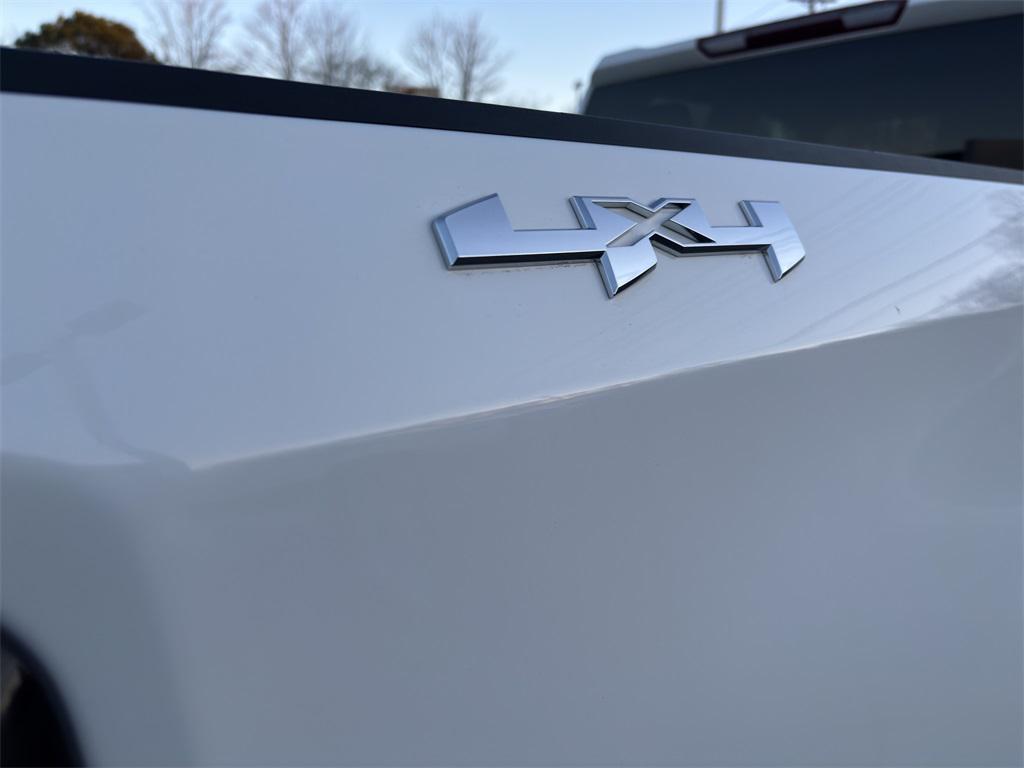 used 2021 GMC Sierra 1500 car, priced at $19,990