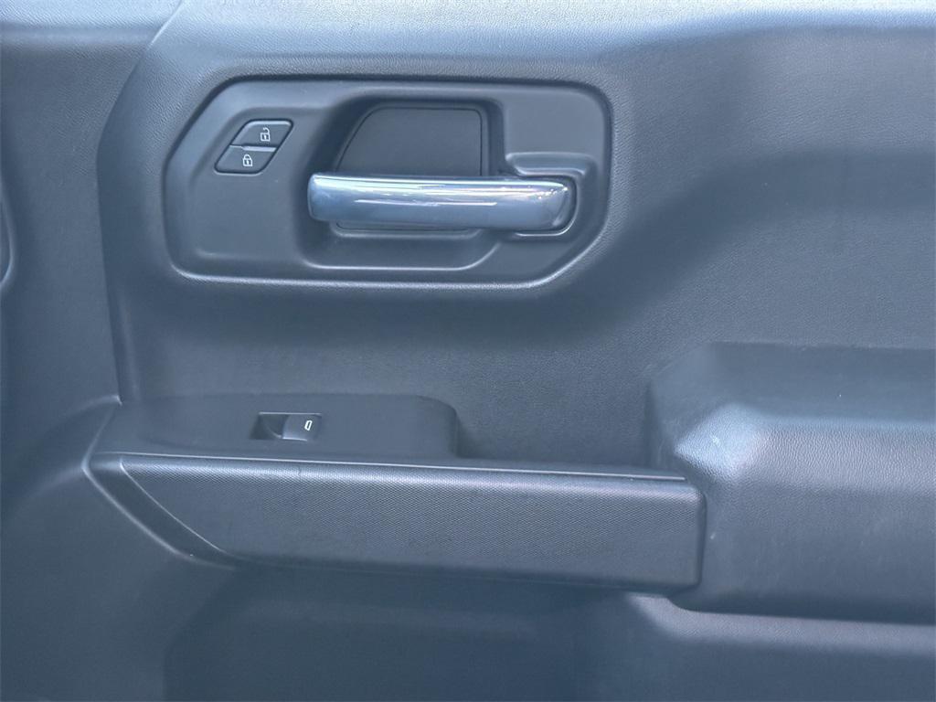 used 2021 GMC Sierra 1500 car, priced at $19,990