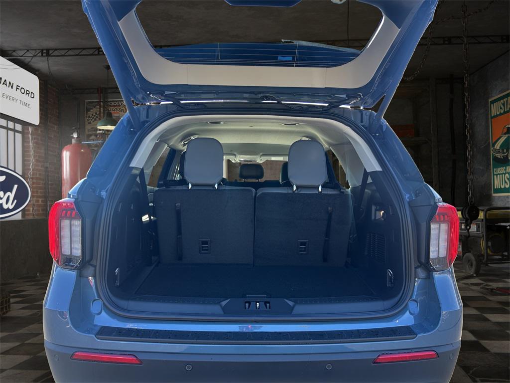 new 2026 Ford Explorer car, priced at $39,788