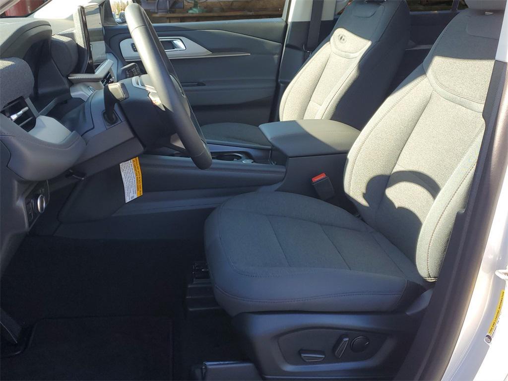 new 2026 Ford Explorer car, priced at $38,373