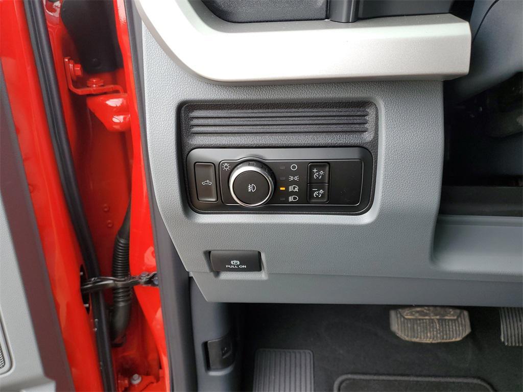 new 2025 Ford F-350 car, priced at $53,267