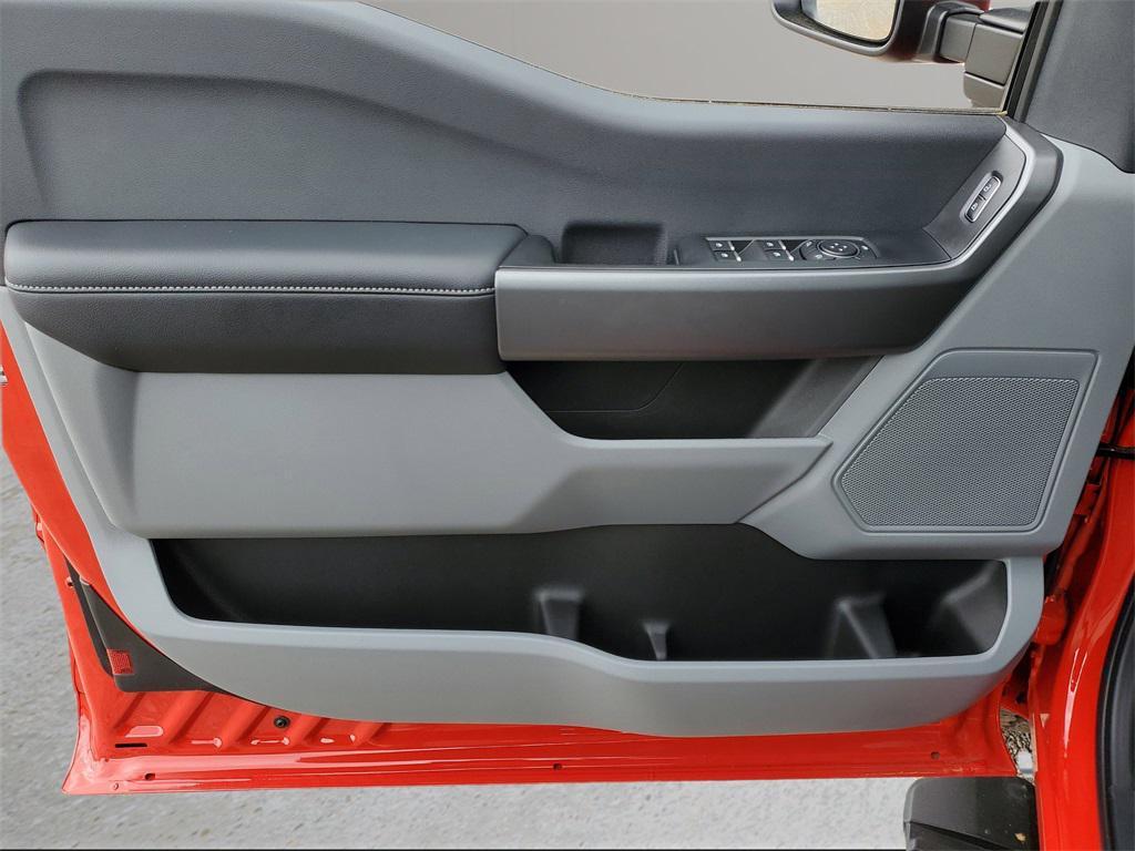 new 2025 Ford F-350 car, priced at $53,267