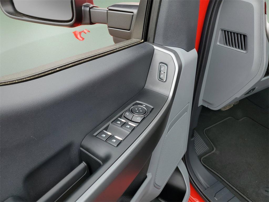 new 2025 Ford F-350 car, priced at $53,267