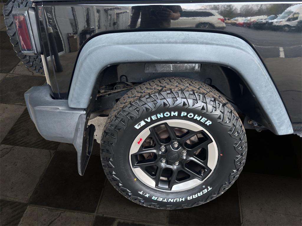 used 2015 Jeep Wrangler car, priced at $17,214