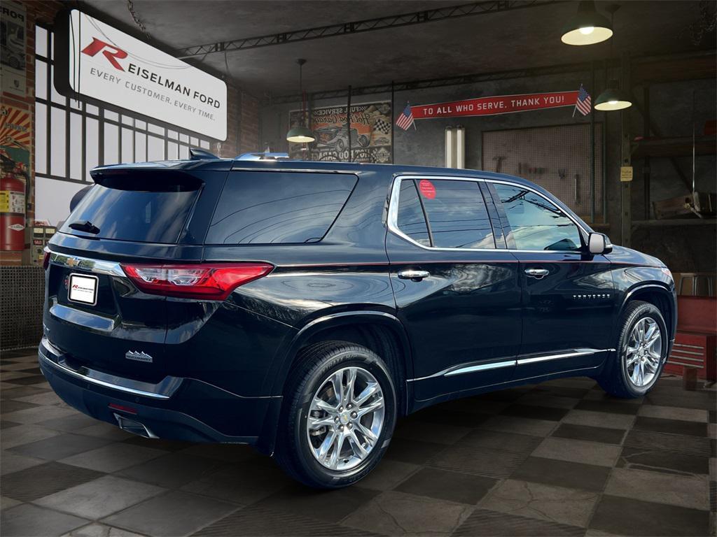 used 2021 Chevrolet Traverse car, priced at $31,950