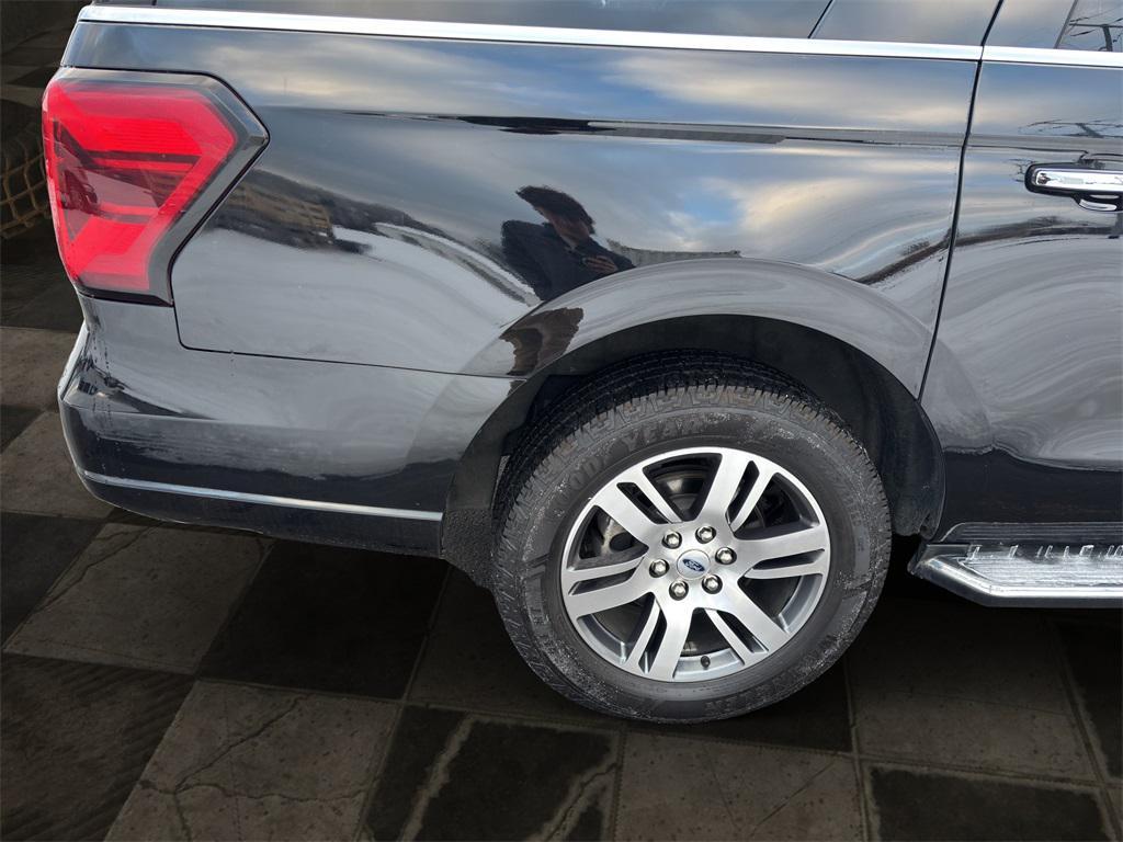 used 2022 Ford Expedition Max car, priced at $41,855