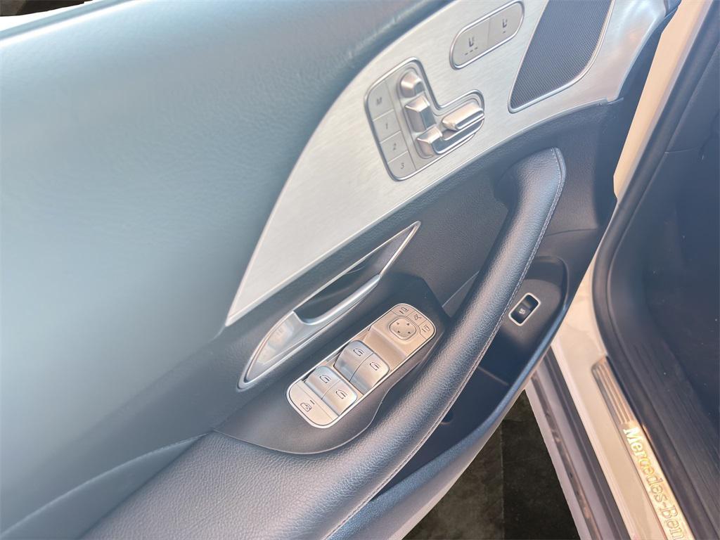 used 2024 Mercedes-Benz GLE 350 car, priced at $50,396