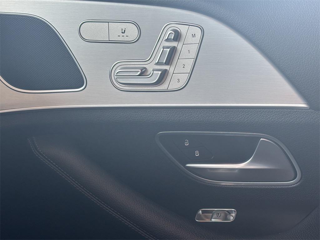 used 2024 Mercedes-Benz GLE 350 car, priced at $50,396